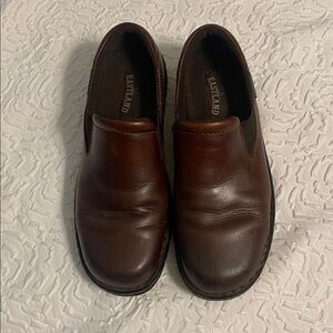 Eastland Chestnut Leather Loafers Size 8 Newport Brown Lug Sole Women Slip-on